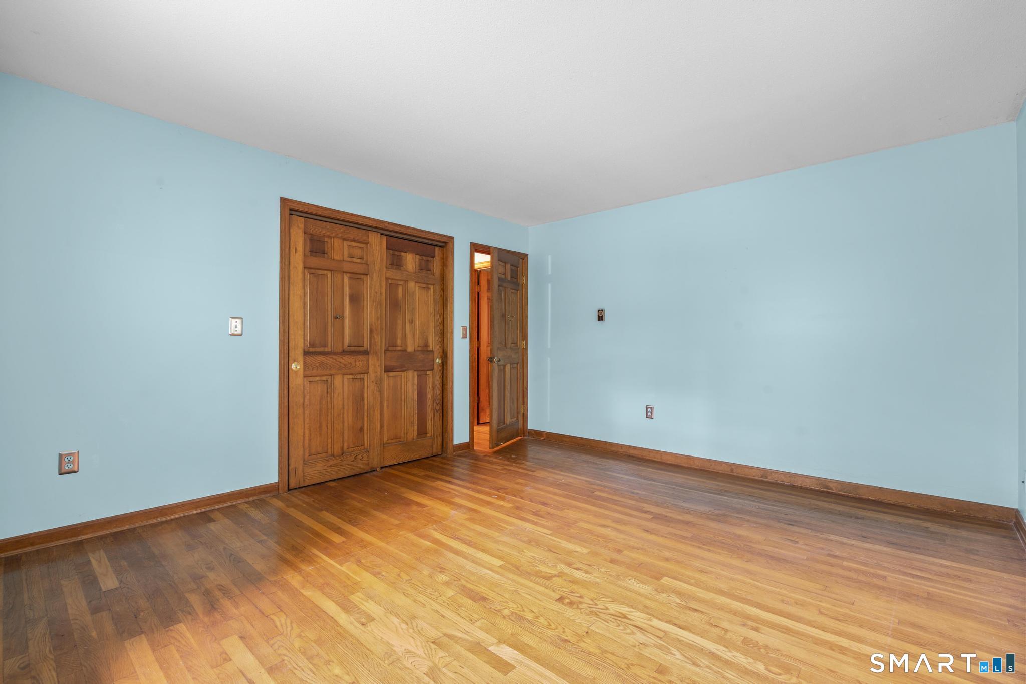 43 Robinhood Drive Ledyard CT 06335