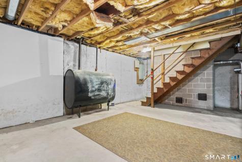 43 Robinhood Drive Ledyard CT 06335