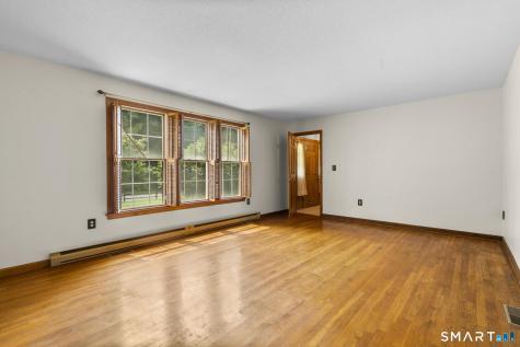 43 Robinhood Drive Ledyard CT 06335
