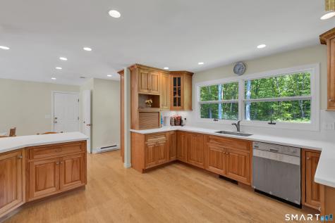 30 Maltbie Road Newtown CT 06470