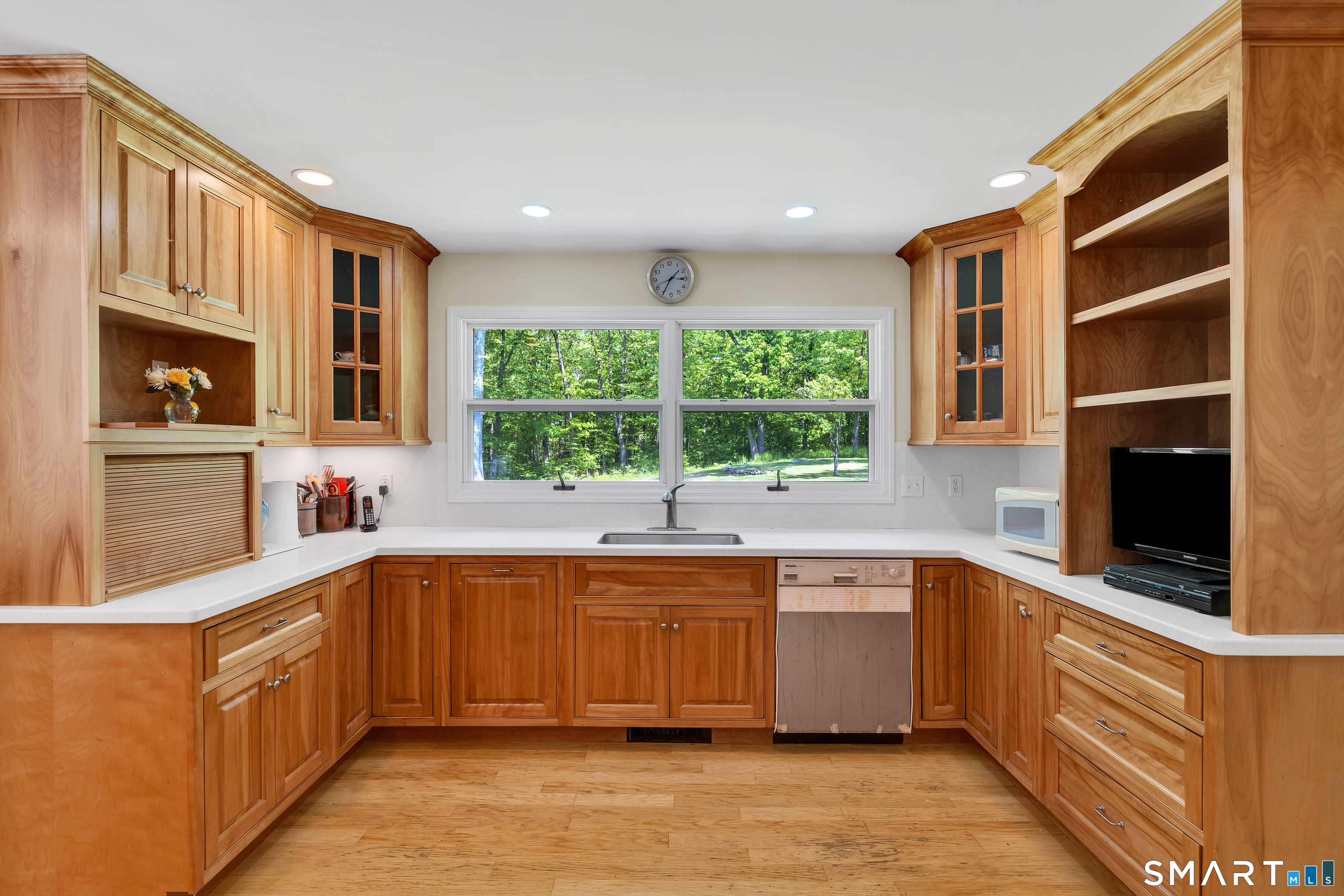 30 Maltbie Road Newtown CT 06470