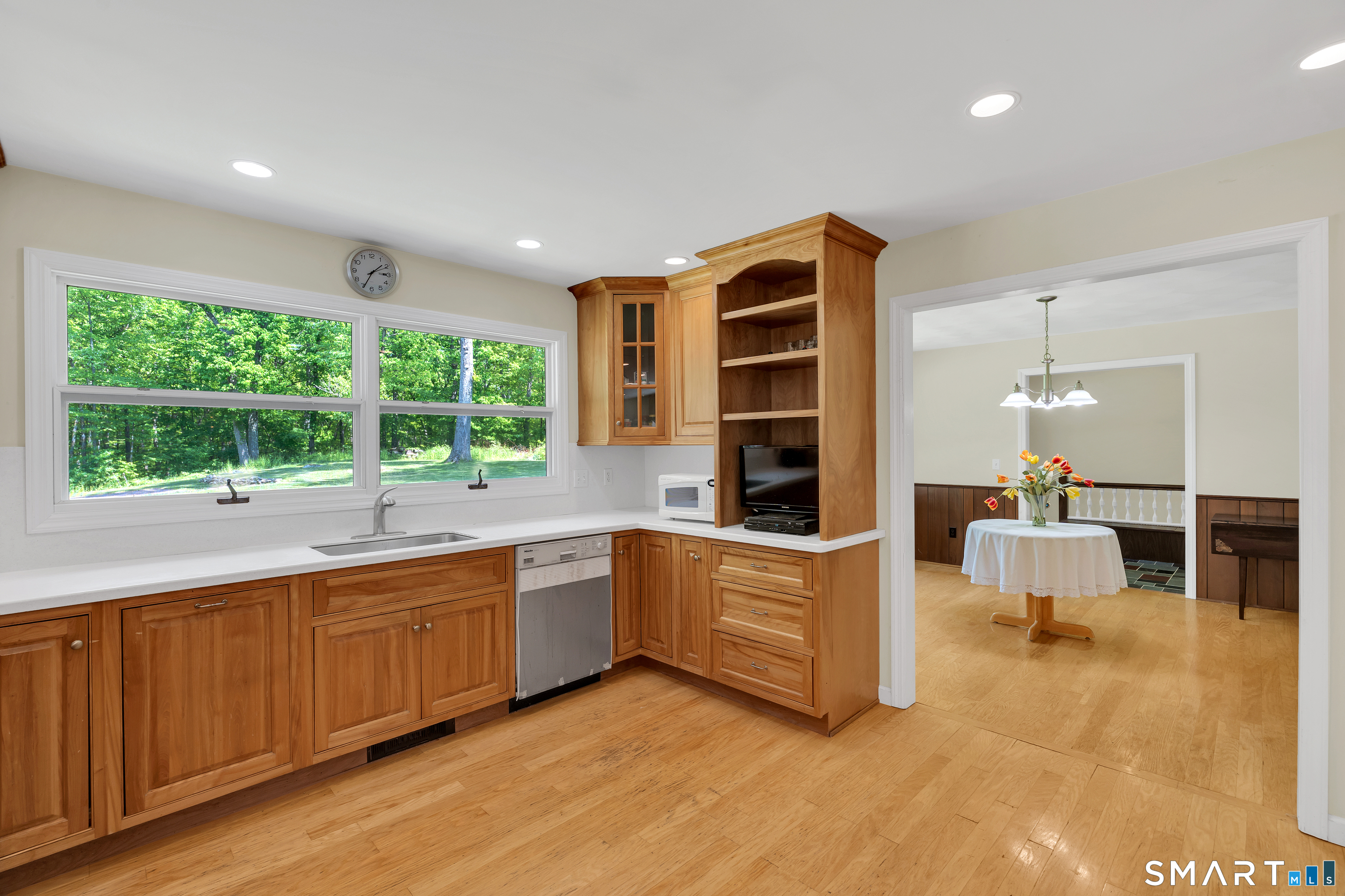 30 Maltbie Road Newtown CT 06470