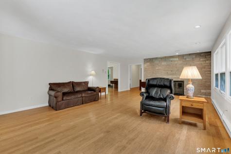 30 Maltbie Road Newtown CT 06470