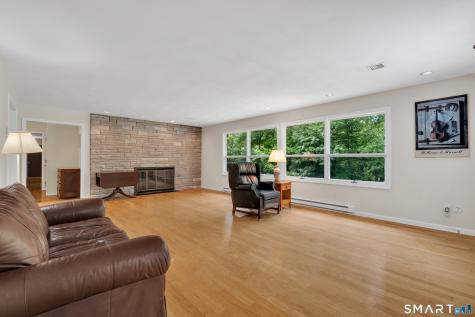 30 Maltbie Road Newtown CT 06470