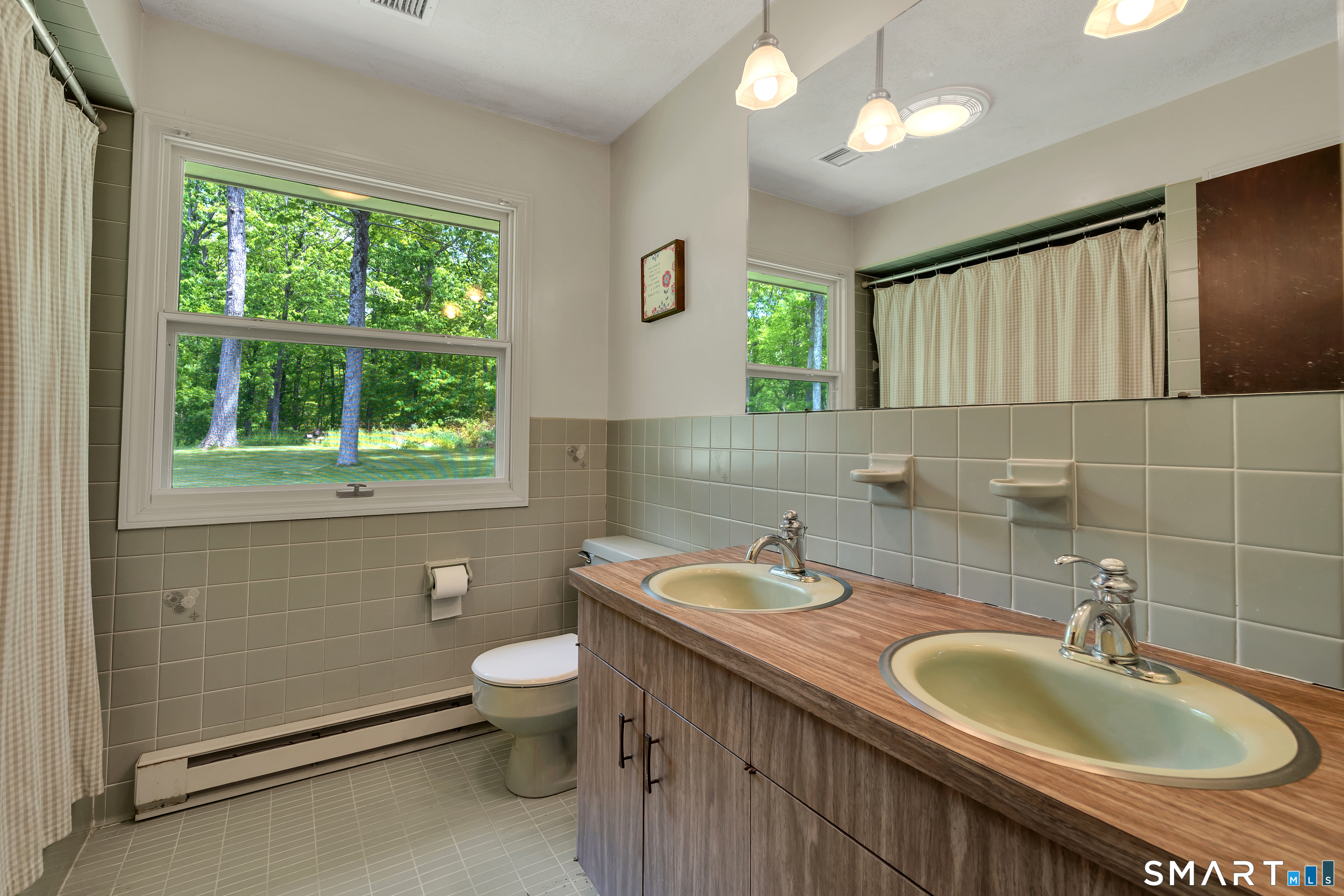 30 Maltbie Road Newtown CT 06470