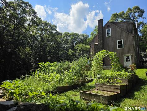 82 Depot Hill Road East Hampton CT 06424