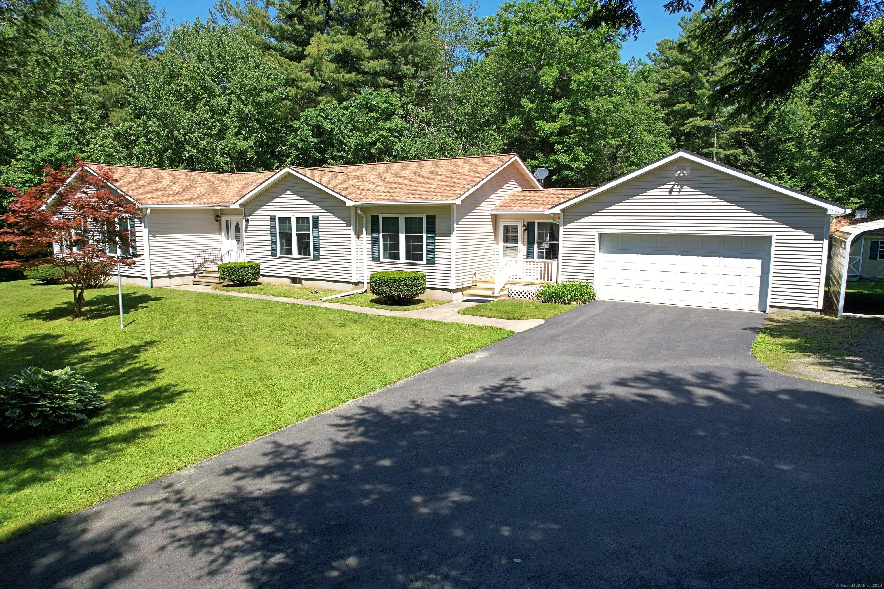 26 Silhouette Drive Colebrook CT 06021