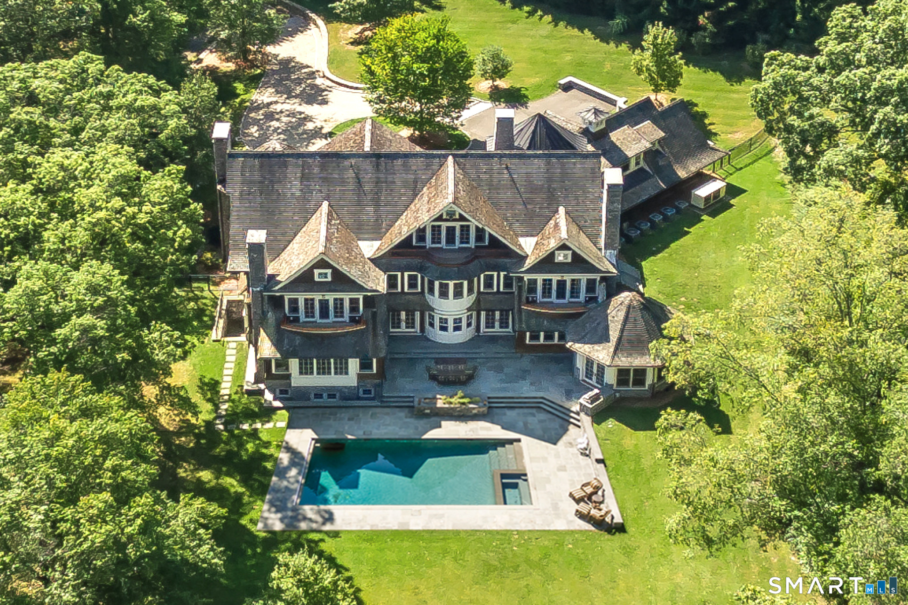 253 Rivergate Drive Wilton CT 06897