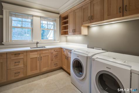 253 Rivergate Drive Wilton CT 06897