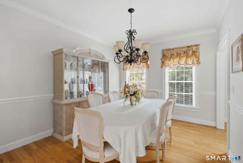 10 Rose Cliff Farmington CT 06032