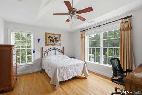 10 Rose Cliff Farmington CT 06032