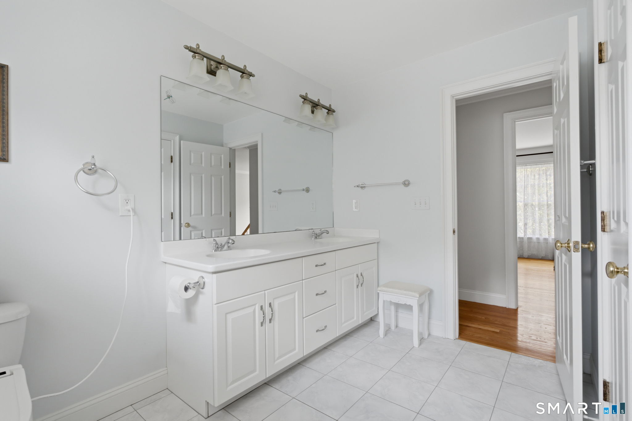 10 Rose Cliff Farmington CT 06032