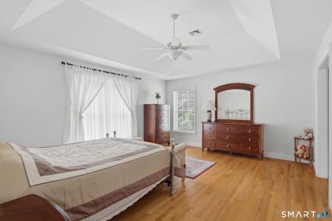 10 Rose Cliff Farmington CT 06032