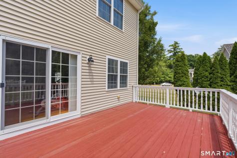 10 Rose Cliff Farmington CT 06032