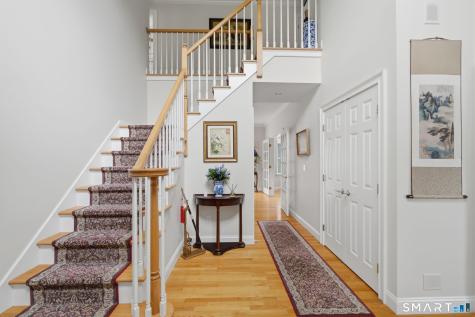 10 Rose Cliff Farmington CT 06032