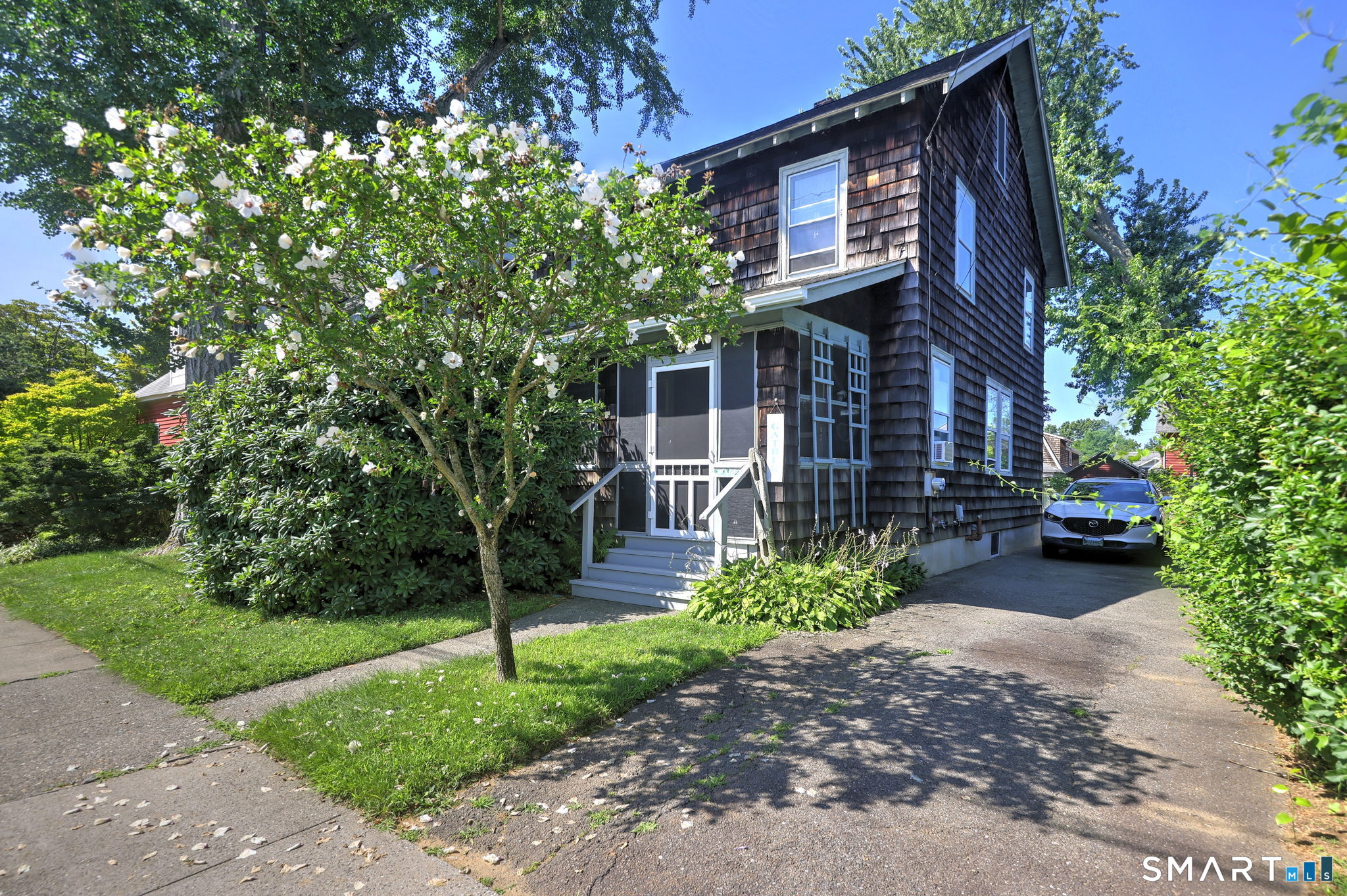 33 Loomis Street Milford CT 06460