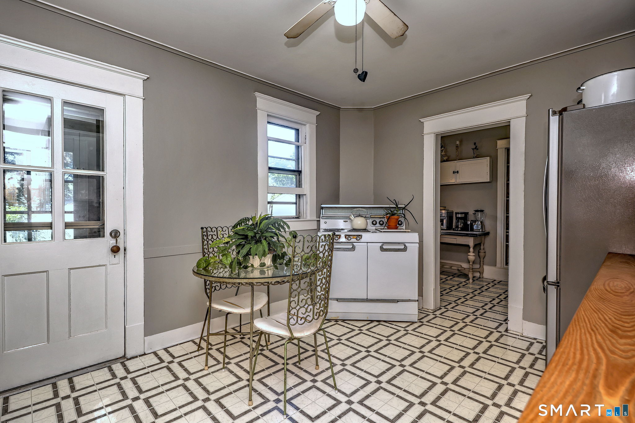 33 Loomis Street Milford CT 06460