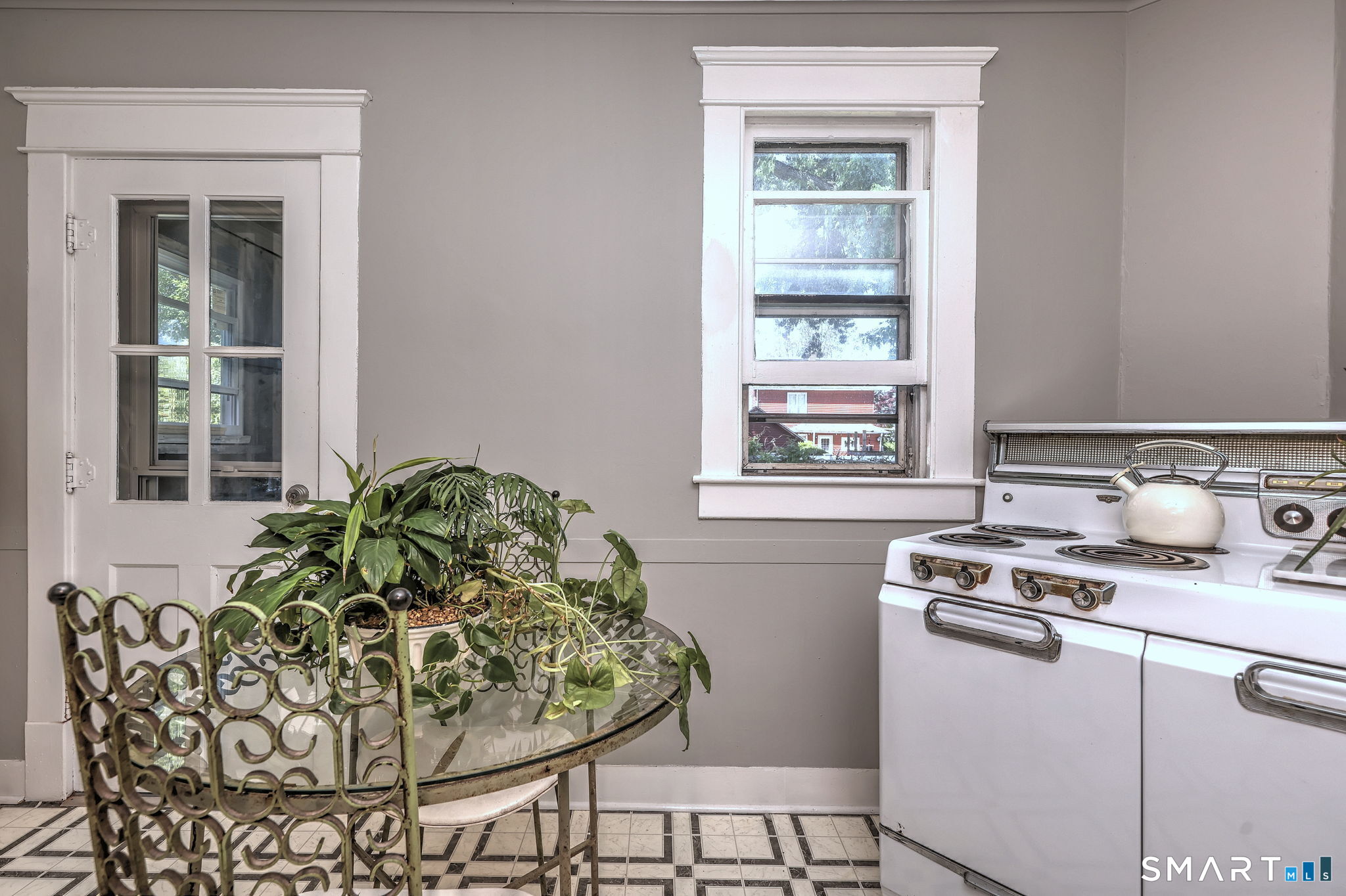 33 Loomis Street Milford CT 06460