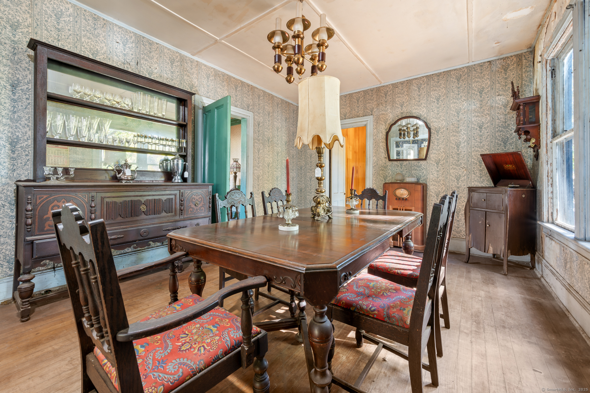 124 River Road Willington CT 06279