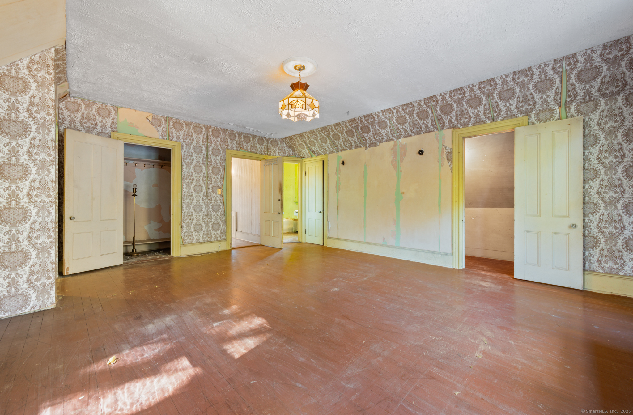 124 River Road Willington CT 06279