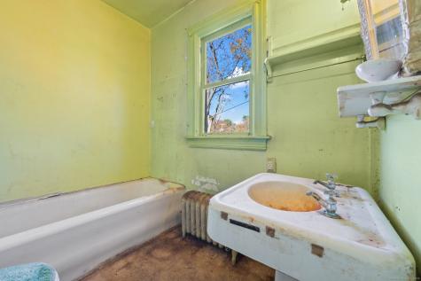 124 River Road Willington CT 06279