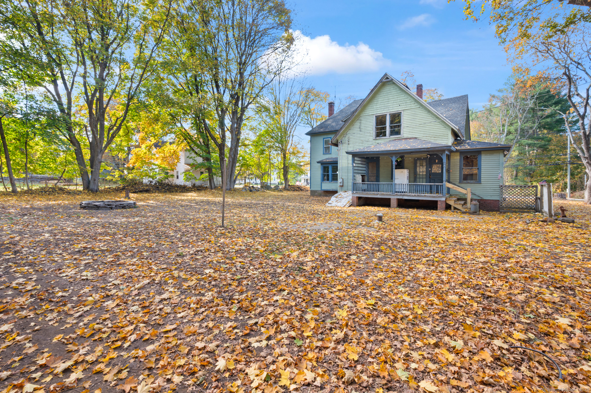 124 River Road Willington CT 06279