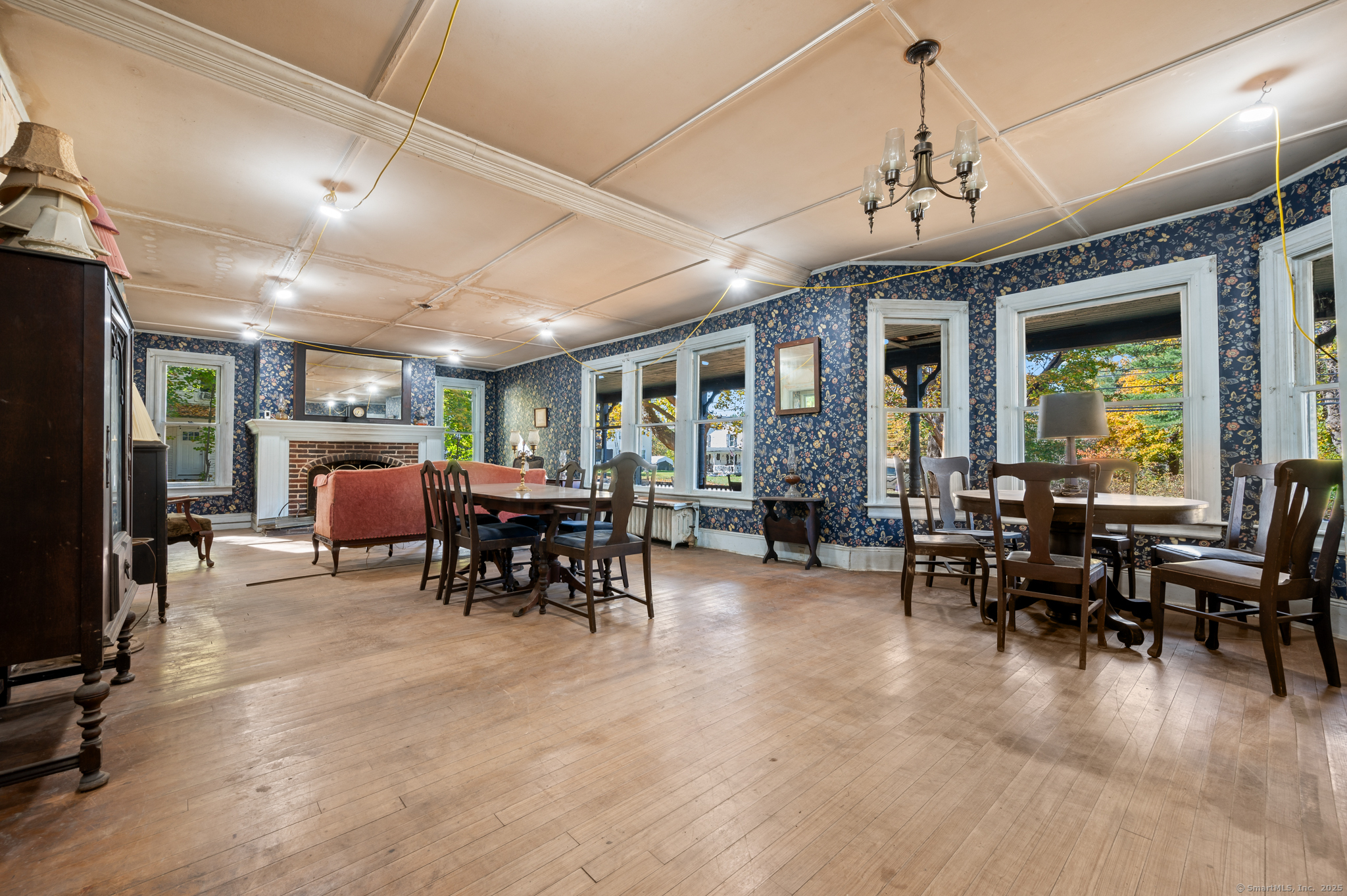 124 River Road Willington CT 06279