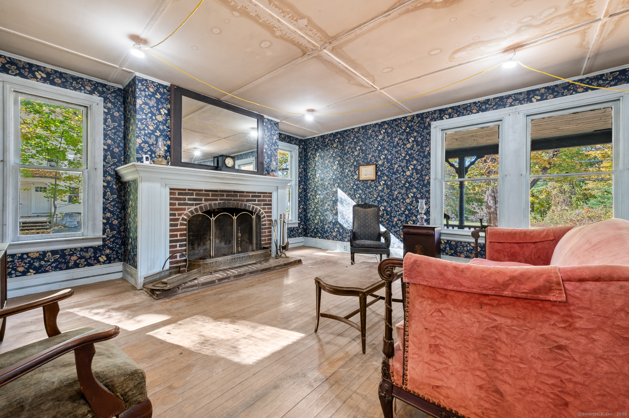 124 River Road Willington CT 06279