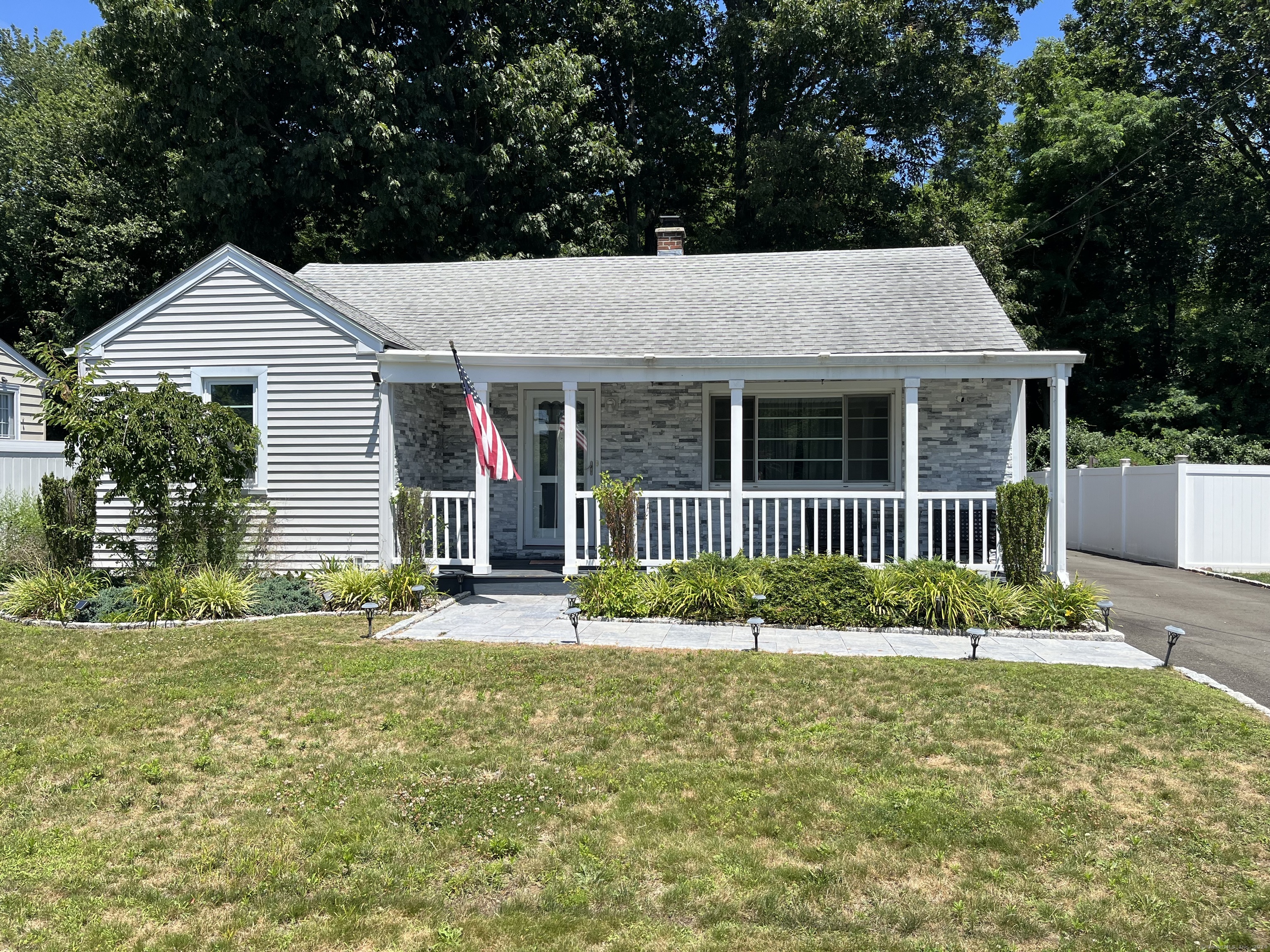 31 Forest Street East Haven CT 06512