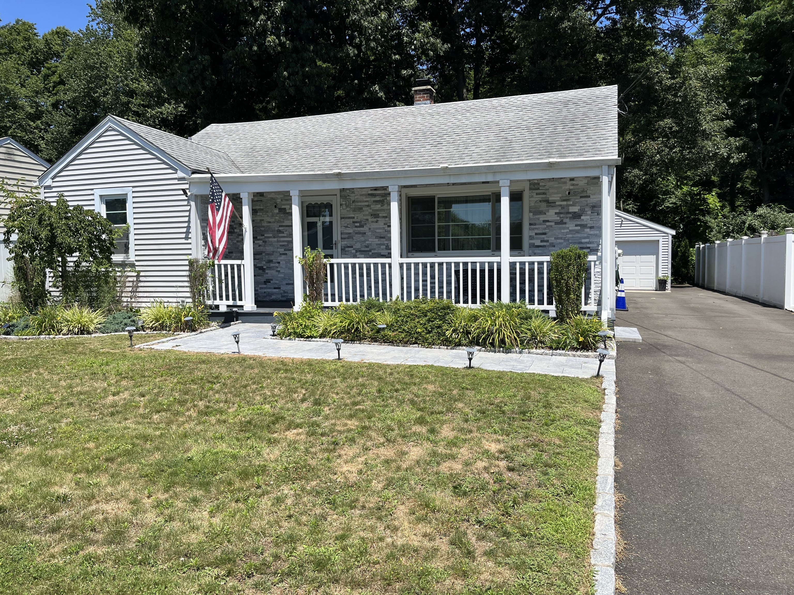 31 Forest Street East Haven CT 06512