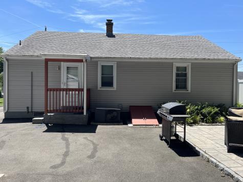 31 Forest Street East Haven CT 06512
