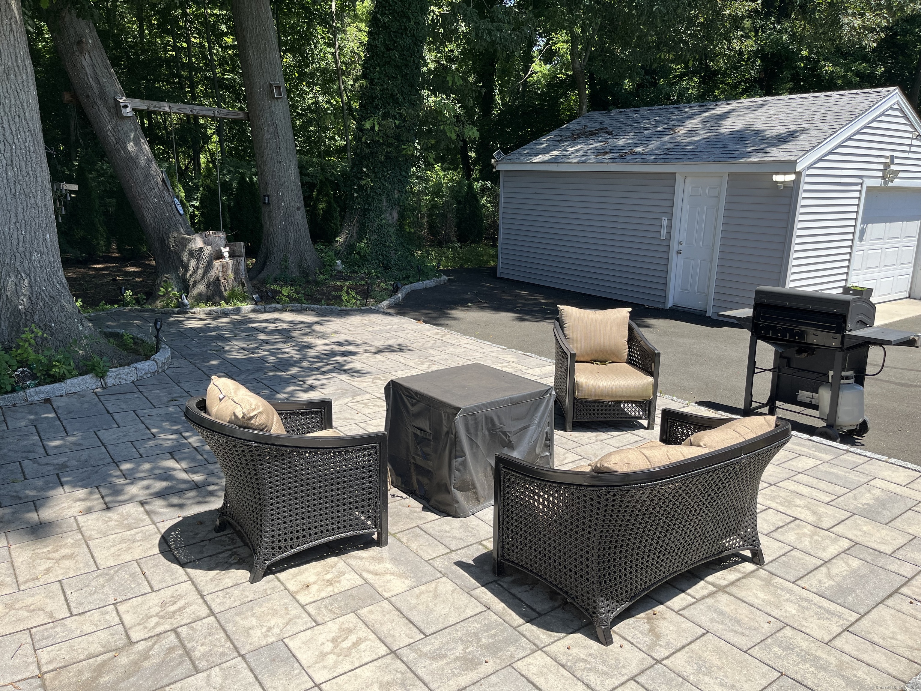 31 Forest Street East Haven CT 06512