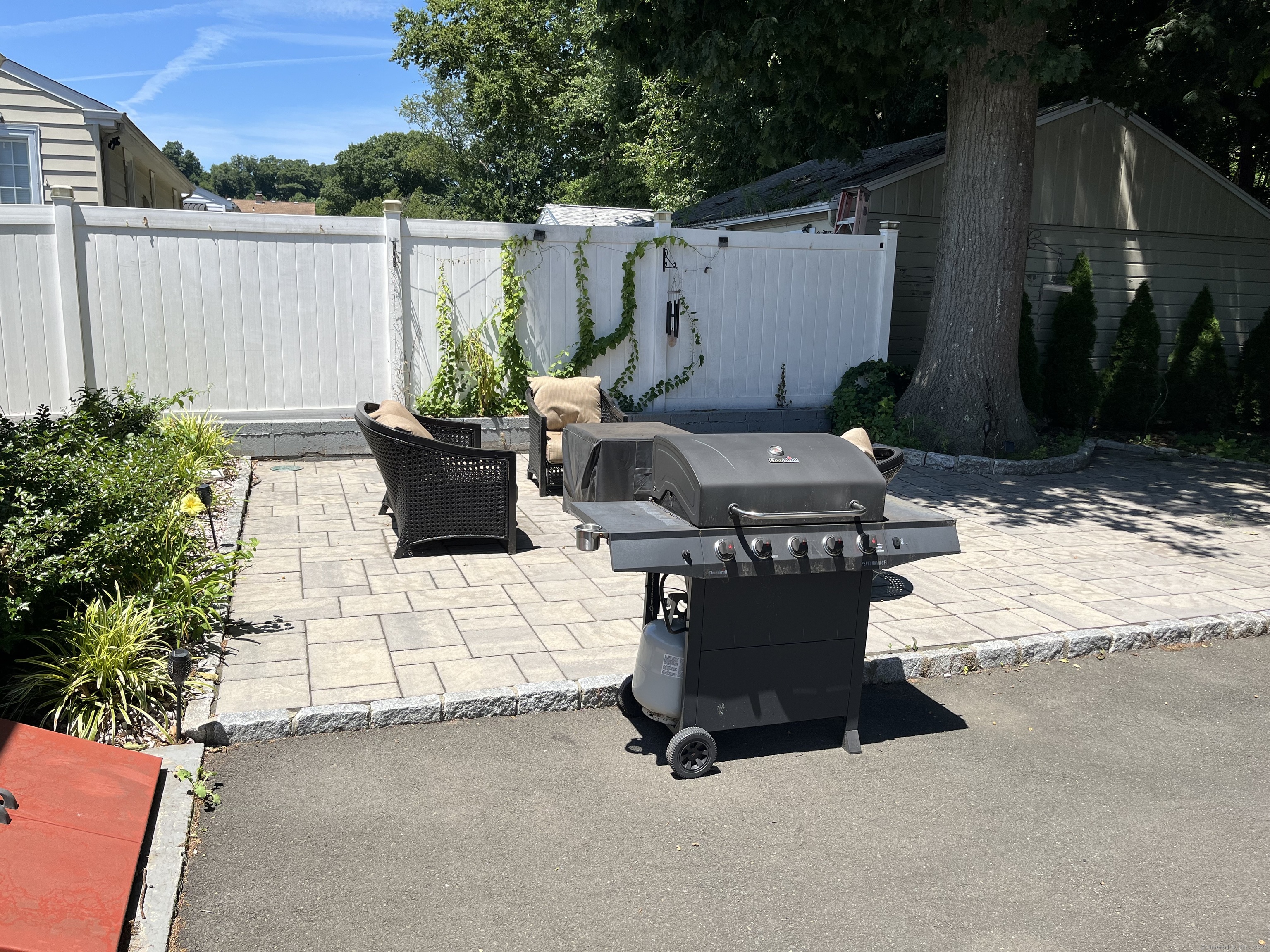 31 Forest Street East Haven CT 06512