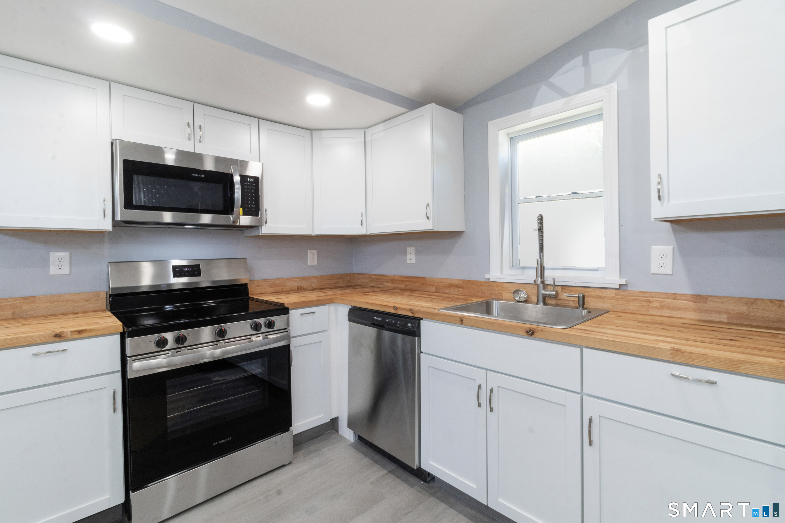 525 East Main Street Branford CT 06405