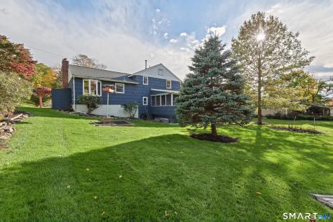 4 North Pleasant Rise Brookfield CT 06804