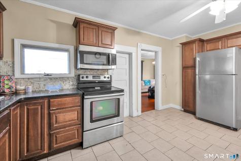 14 Gordon Street Waterbury CT 06710