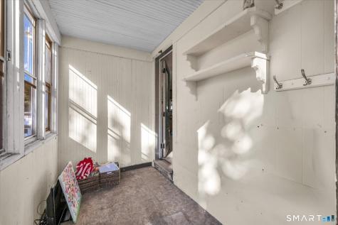 14 Gordon Street Waterbury CT 06710