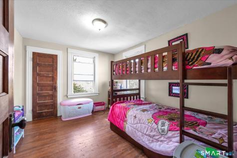 14 Gordon Street Waterbury CT 06710