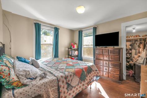 14 Gordon Street Waterbury CT 06710