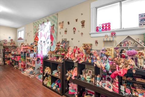 14 Gordon Street Waterbury CT 06710