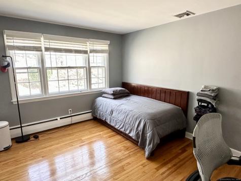 277 Indian Rock Road New Canaan CT 06840