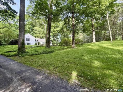 277 Indian Rock Road New Canaan CT 06840
