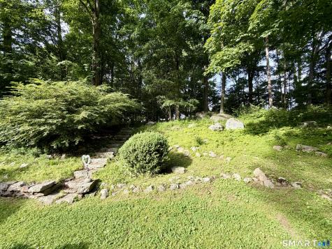 277 Indian Rock Road New Canaan CT 06840