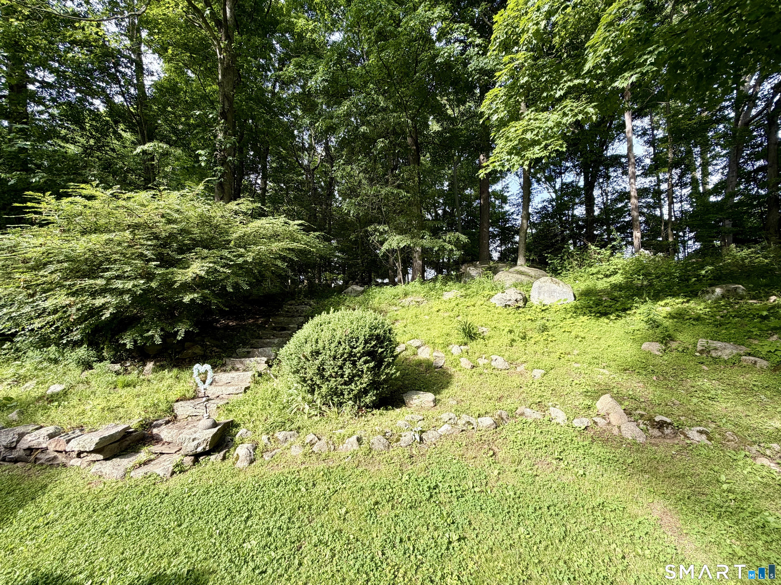 277 Indian Rock Road New Canaan CT 06840