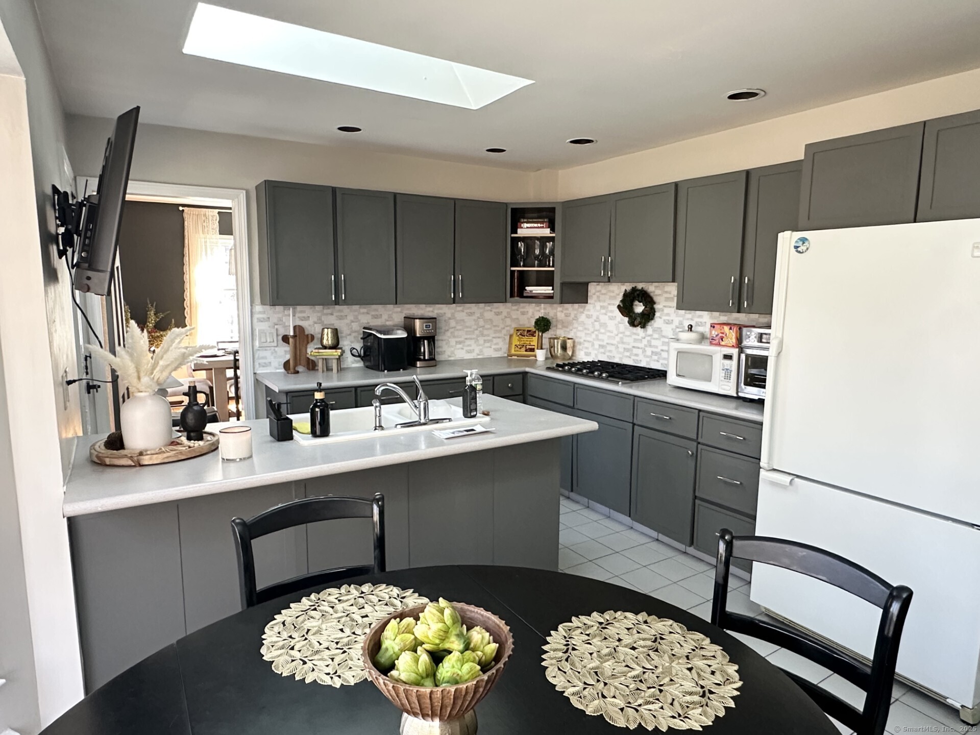 277 Indian Rock Road New Canaan CT 06840
