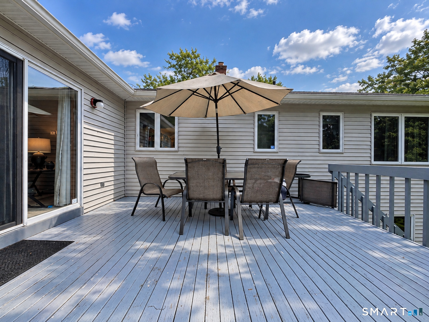 17 Pier Court Milford CT 06460