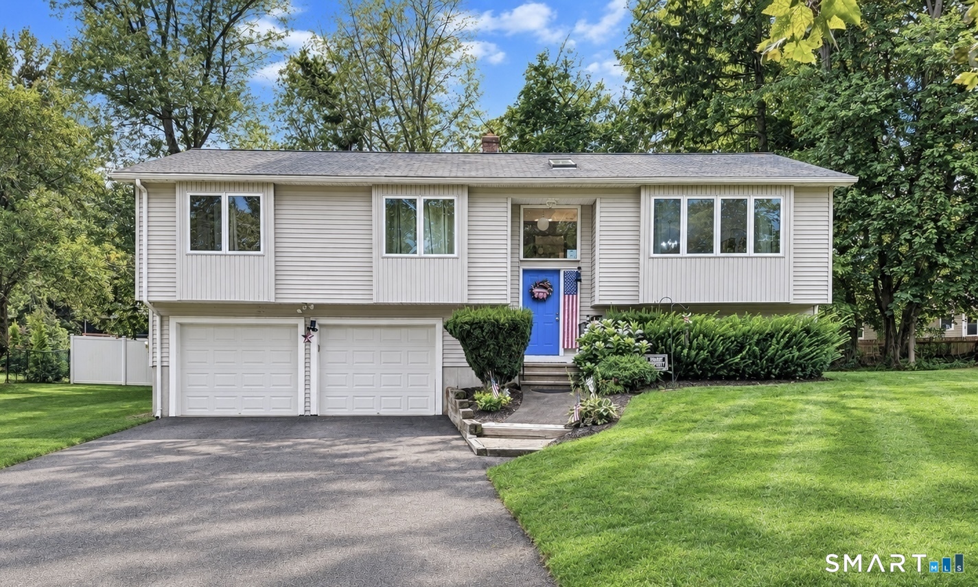 17 Pier Court Milford CT 06460