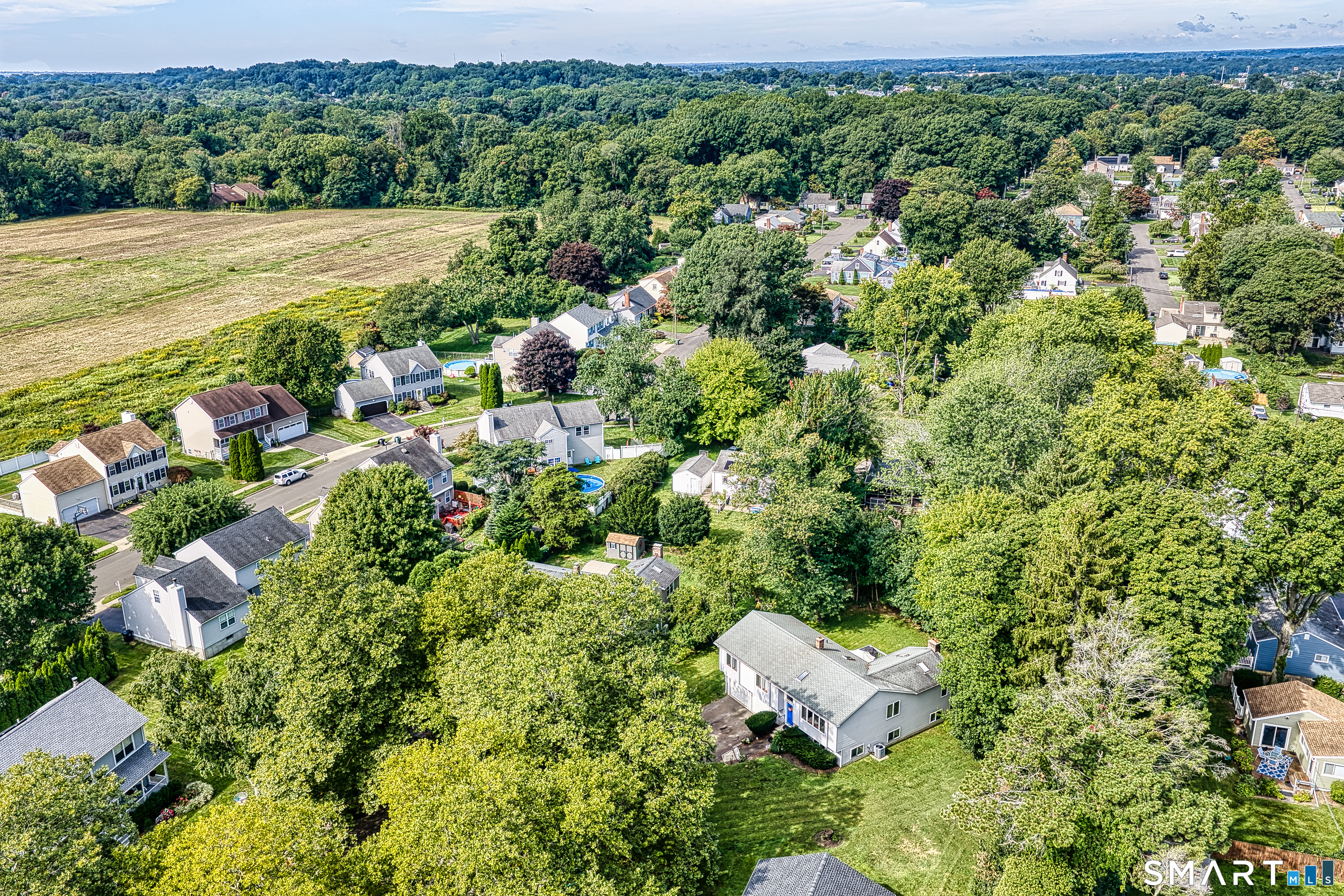 17 Pier Court Milford CT 06460