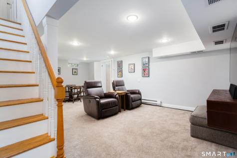 5 Woods End Road Stamford CT 06905