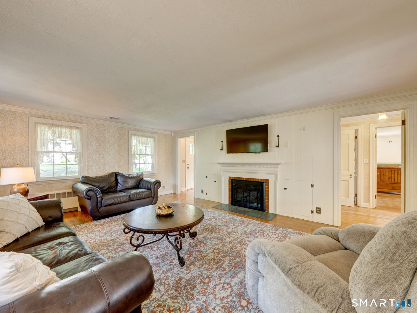 156 Red Stone Hill Plainville CT 06062